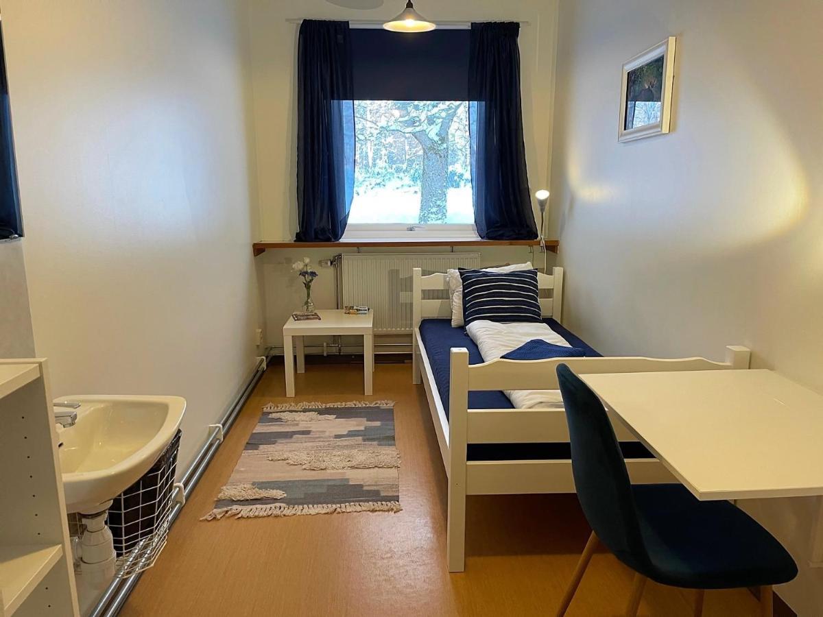 Haellefors Vandrarhem-Hostel & Kanotcenter ภายนอก รูปภาพ